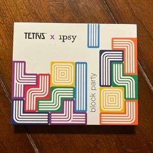 Tetris x Ipsy never used makeup palette